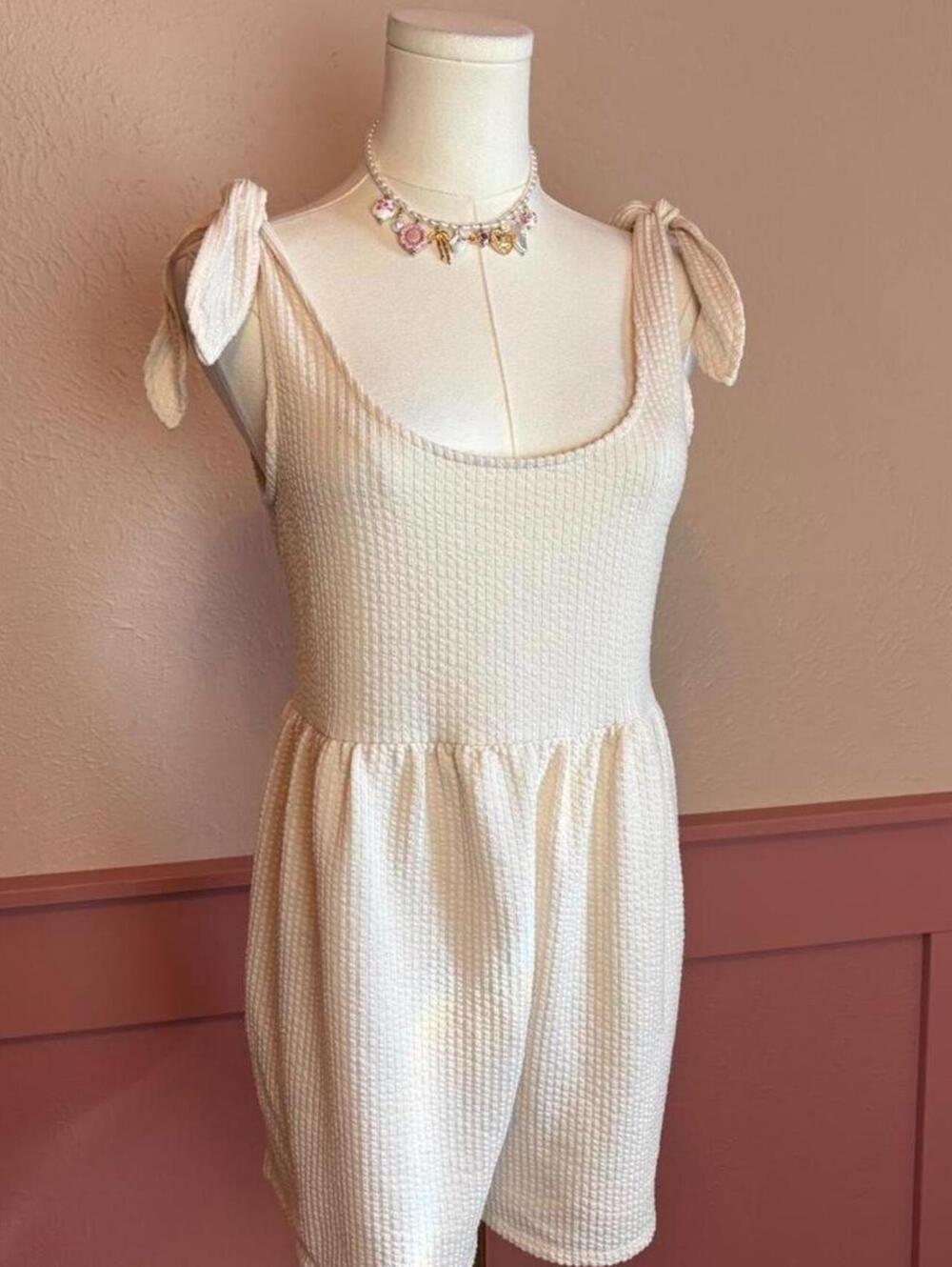 cream waffle knit romper playsuit urban outfitters sz medium coastal beachy